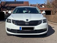 Gebraucht Skoda Octavia Drive 150 PS (110 kW) 2017 Weiß Kombi