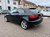 Gebraucht Audi A3 Sport 116 PS (85 kW) 2017 Schwarz Limousine
