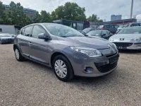 Gebraucht Renault Mégane III 110 PS (80 kW) 2009 Grau Limousine