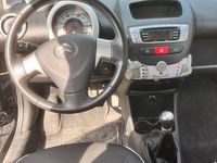 Gebraucht Citroën C1 SELECTION 68 PS (50 kW) 2013 Schwarz Kleinwagen