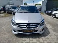 Gebraucht Mercedes B200 156 PS (114 kW) 2017 Silber Kleinwagen