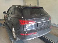 Gebraucht Audi Q5 Ambiente 163 PS (119 kW) 2022 Brillantschwarz SUV