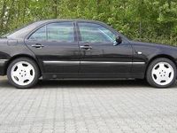 Gebraucht Mercedes E200 Elegance 136 PS (100 kW) 1999 Schwarz Limousine