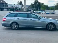 Gebraucht Mercedes E250 204 PS (150 kW) 2010 Grau Kombi
