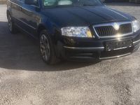 Gebraucht Skoda Superb 140 PS (102 kW) 2007 Schwarz Limousine