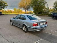 gebraucht BMW 520 i Automatik