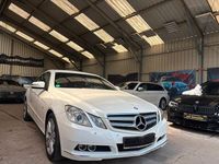 Gebraucht Mercedes E220 170 PS (125 kW) 2010 Weiß Coupé