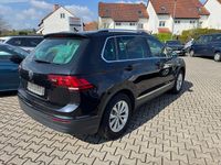 Gebraucht VW Tiguan Comfortline 131 PS (96 kW) 2019 Schwarz SUV