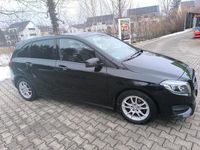 Gebraucht Mercedes B220 Night 177 PS (130 kW) 2018 Schwarz Van / Kleinbus