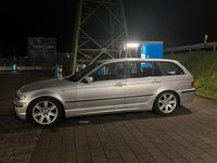 Gebraucht BMW 325 192 PS (141 kW) 2004 Silber Kombi