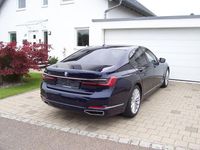 Gebraucht BMW 750 Performance 530 PS (389 kW) 2019 Blau Limousine