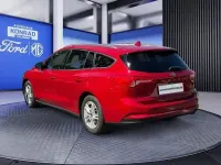 Gebraucht Ford Focus Cool & Connect 125 PS (91 kW) 2022 Fantasticrot metallic Kombi