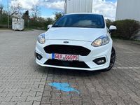 Gebraucht Ford Fiesta ST-Line 101 PS (74 kW) 2018 Weiß Kleinwagen