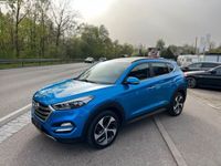 gebraucht Hyundai Tucson blue 1.7 CRDi Premium Automatik VOLL!