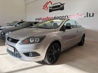 Gebraucht Ford Focus Cabriolet Titanium 145 PS (106 kW) 2008 Silber Cabrio