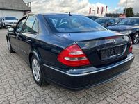 Gebraucht Mercedes E280 Avantgarde 177 PS (130 kW) 2005 Schwarz Limousine
