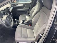 Second-hand Volvo XC40 Pro 163 CP (119 kW) 2022 Negru SUV
