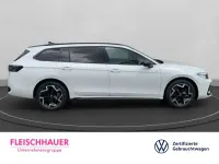 Gebraucht VW Passat R-line 272 PS (200 kW) 2025 Weiss Kombi