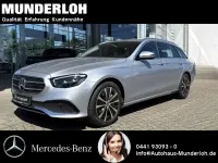 Gebraucht Mercedes E300 Avantgarde 194 PS (142 kW) 2022 Metalliclack hightechsilber Kombi