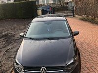 Gebraucht VW Polo 90 PS (66 kW) 2015 Schwarz Limousine