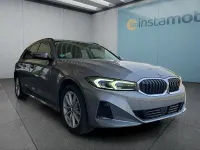 Gebraucht BMW 330 245 PS (180 kW) 2025 Grau Kombi