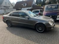 Gebraucht Mercedes E320 Avantgarde 224 PS (164 kW) 2007 Grau Limousine