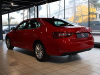 Gebraucht Skoda Superb Style 150 PS (110 kW) 2022 Rot Limousine