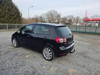 Gebraucht VW Golf Plus Cross Highline 122 PS (89 kW) 2012 Schwarz Van / Kleinbus