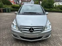 Gebraucht Mercedes B200 140 PS (102 kW) 2010 Silber Van / Kleinbus