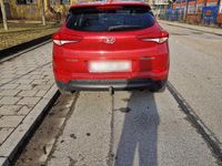 Gebraucht Hyundai Tucson 141 PS (103 kW) 2017 Rot SUV