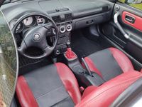 Gebraucht Toyota MR2 140 PS (102 kW) 2000 Schwarz Cabrio