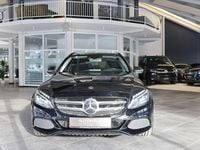 Gebraucht Mercedes C220 170 PS (125 kW) 2018 Schwarz (040) Kombi