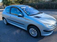 Gebraucht Peugeot 206 60 PS (44 kW) 2001 Kleinwagen