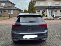 Gebraucht VW Golf VIII Move 150 PS (110 kW) 2023 Grau Limousine