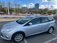 gebraucht Ford Focus 1,6TDCi 85kW S/S DPF Trend Turnier KLIMA*