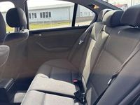 Gebraucht BMW 316 116 PS (85 kW) 2004 Schwarz Limousine