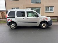 Gebraucht Renault Kangoo 90 PS (66 kW) 2016 Silber Van / Kleinbus