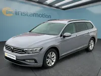 Gebraucht VW Passat 150 PS (110 kW) 2023 Grau Kombi