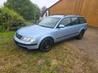 Gebraucht VW Passat 115 PS (84 kW) 2000 Silber Kombi