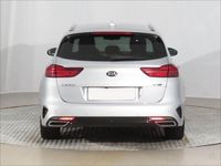 gebraucht Kia Ceed GT Line 1.5 T-GDI LED+NAVI+SHZ