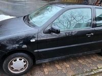 Gebraucht VW Polo 50 PS (36 kW) 2001 Schwarz Limousine