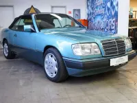 Gebraucht Mercedes E300 Sportline 220 PS (161 kW) 1993 Beryll 888 Cabrio