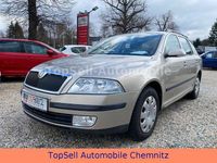 Gebraucht Skoda Octavia Ambiente 102 PS (75 kW) 2005 Beige Kombi