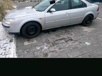 Gebraucht Ford Mondeo 125 PS (91 kW) 2003 Limousine
