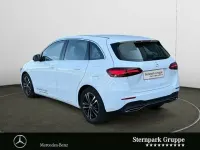 Gebraucht Mercedes B180 Progressive 136 PS (100 kW) 2024 Weiß Van / Kleinbus