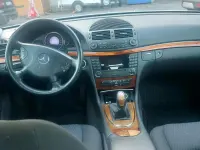 Gebraucht Mercedes E200 146 PS (107 kW) 2003 Silber Limousine