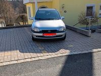 Gebraucht Opel Corsa 65 PS (47 kW) 1998 Silber Kleinwagen