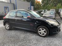 Gebraucht Peugeot 206+ Basis 75 PS (55 kW) 2010 Kleinwagen