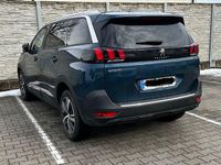 Gebraucht Peugeot 5008 Allure 131 PS (96 kW) 2023 Grün SUV