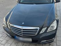 Gebraucht Mercedes E300 231 PS (169 kW) 2011 Schwarz Kombi